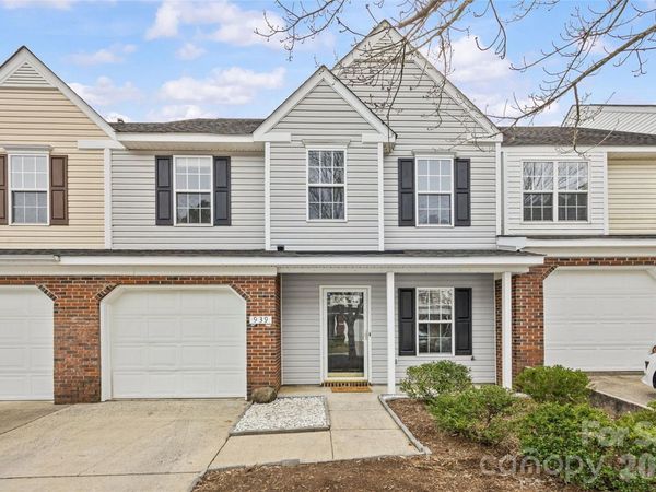 939 Sparrows Nest Lane, Unit 604, Pineville, NC 28134