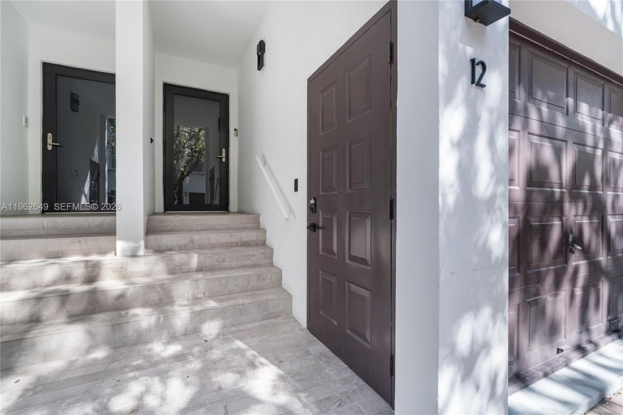 325 Meridian Ave, Unit 12, Miami Beach, FL 33139 Photo