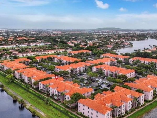 6440 NW 114th Ave, Unit 424, Doral, FL 33178