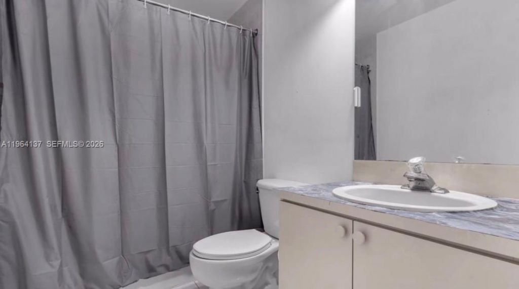 6440 NW 114th Ave, Unit 424, Doral, FL 33178 Photo