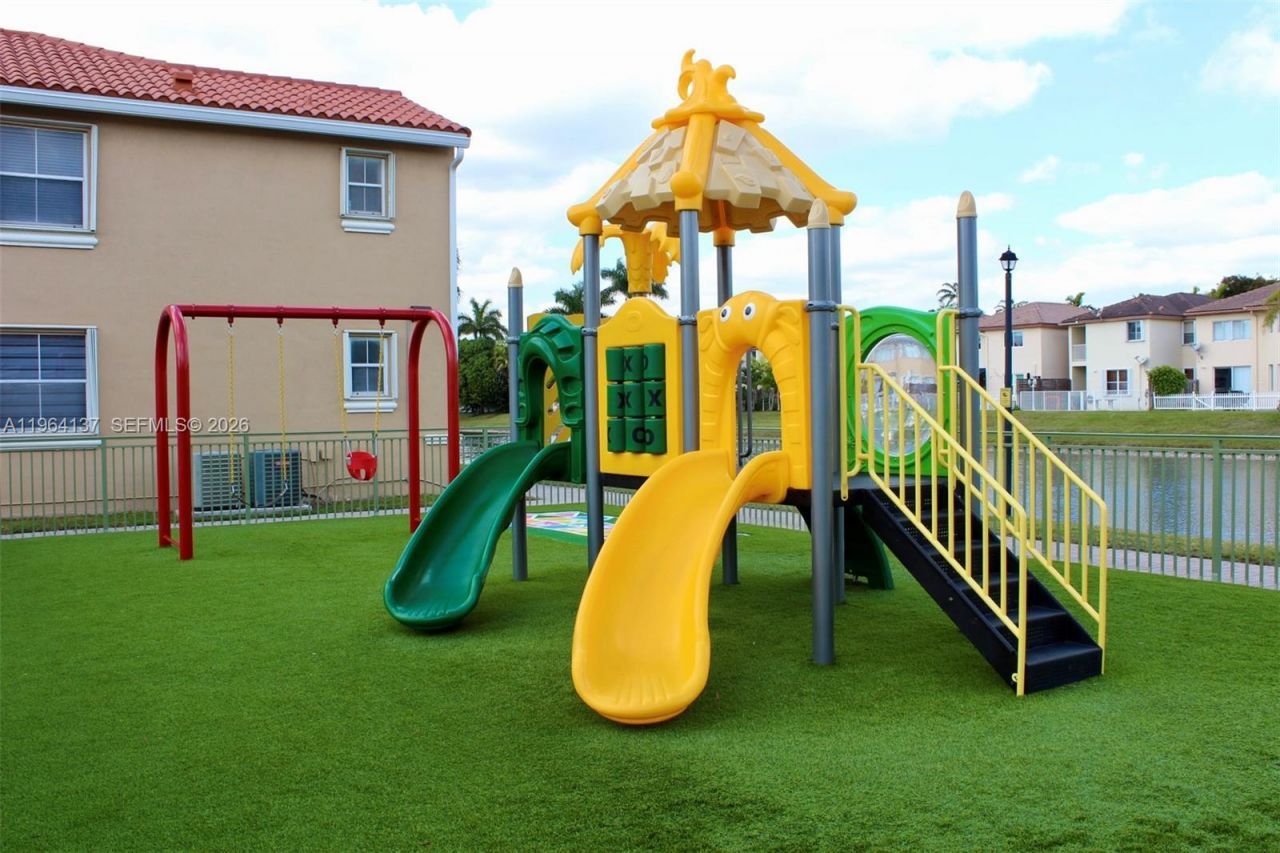 6440 NW 114th Ave, Unit 424, Doral, FL 33178 Photo