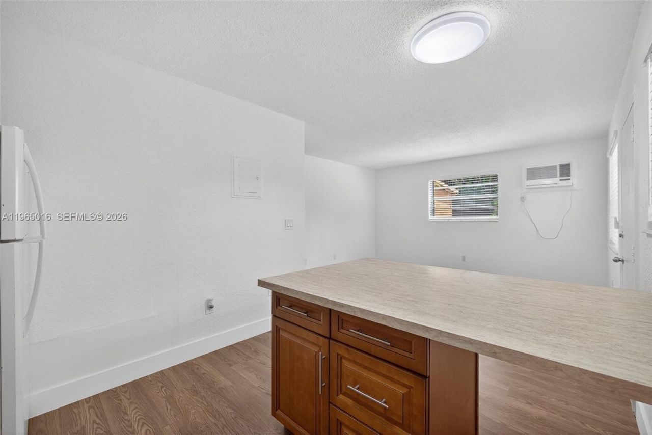 7155 W 14th Ct , Unit 1, Hialeah, FL 33014 Photo