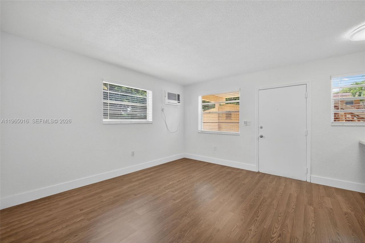 7155 W 14th Ct , Unit 1, Hialeah, FL 33014 Photo