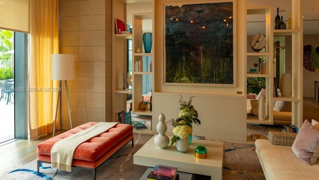 650 NE 32nd St , Unit 2105, Miami, FL 33137 Photo