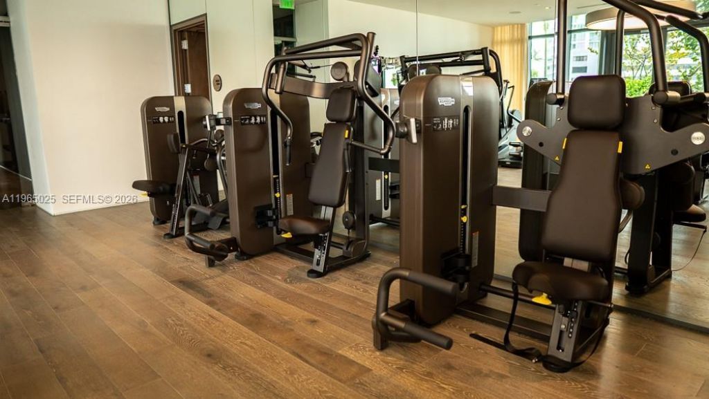 650 NE 32nd St , Unit 2105, Miami, FL 33137 Photo