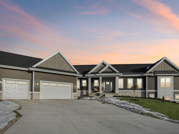 6682 Morning Dew Lane, Sun Prairie, WI 53590