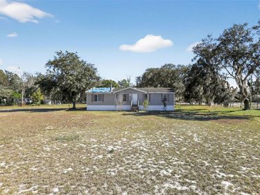 41933 PINE VALLEY DRIVE, PAISLEY, FL 32767