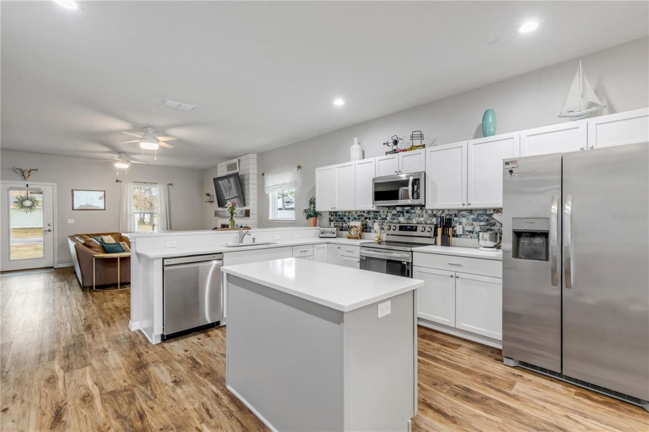 3330 Willow Oak Drive, Edgewater, FL 32141 Photo