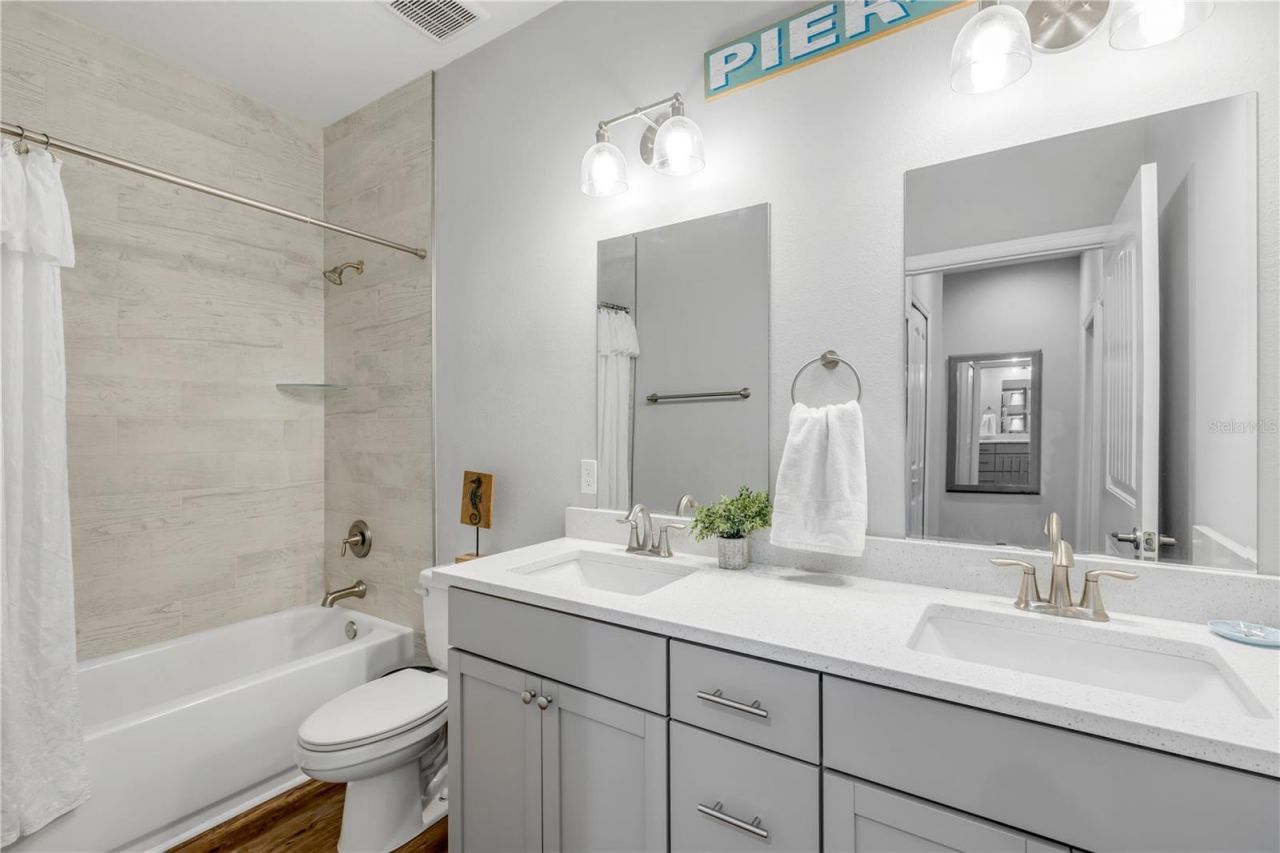 3330 Willow Oak Drive, Edgewater, FL 32141 Photo