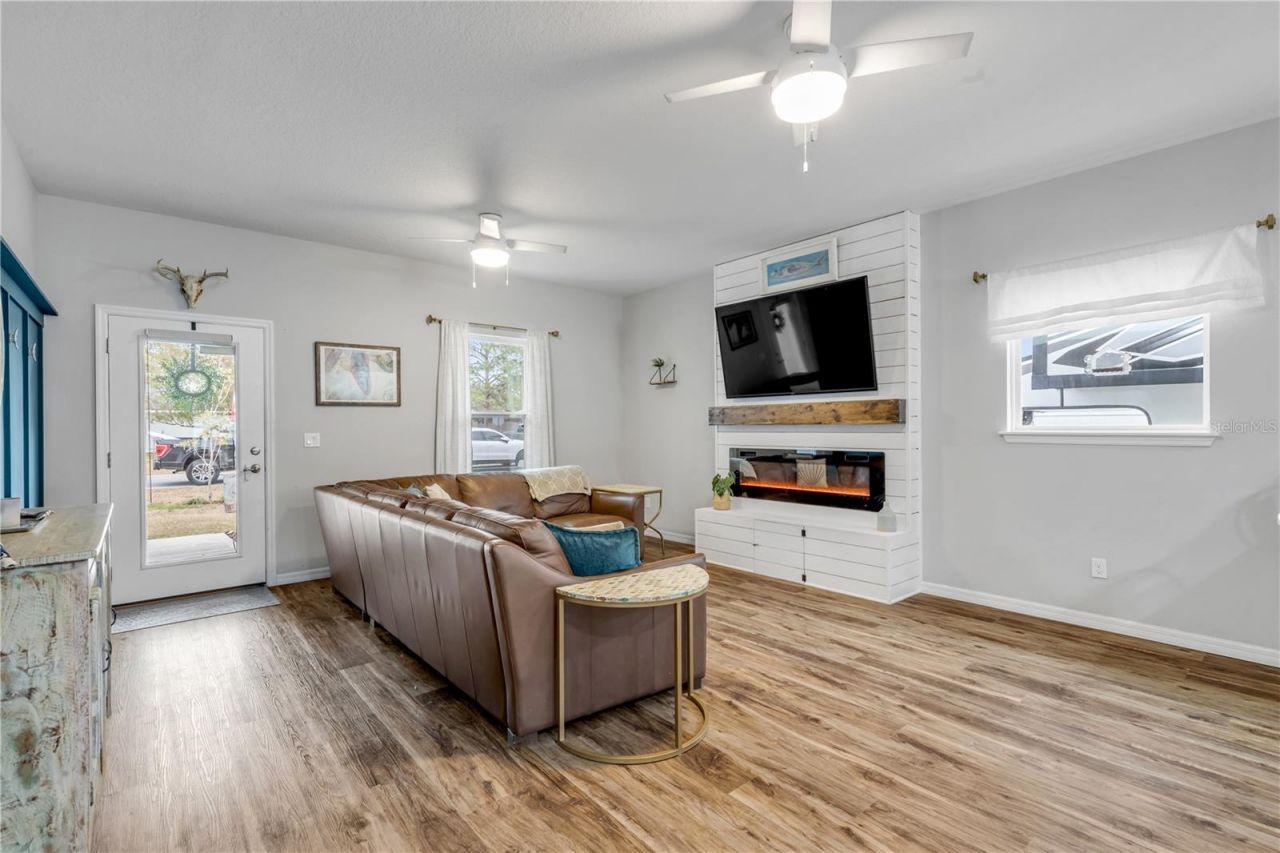 3330 Willow Oak Drive, Edgewater, FL 32141 Photo