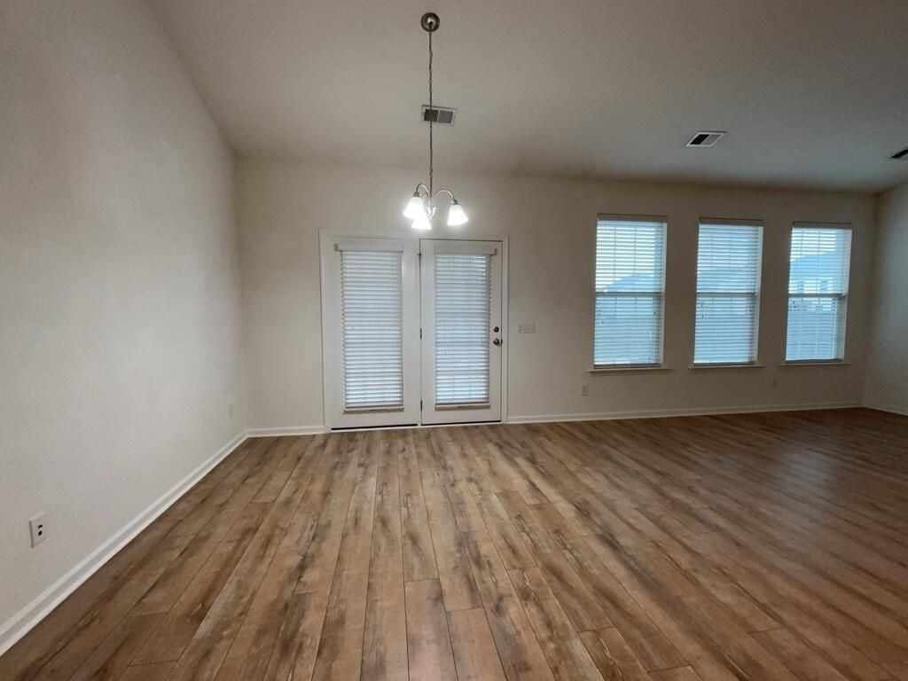 3084 Adventure Way Photo 11