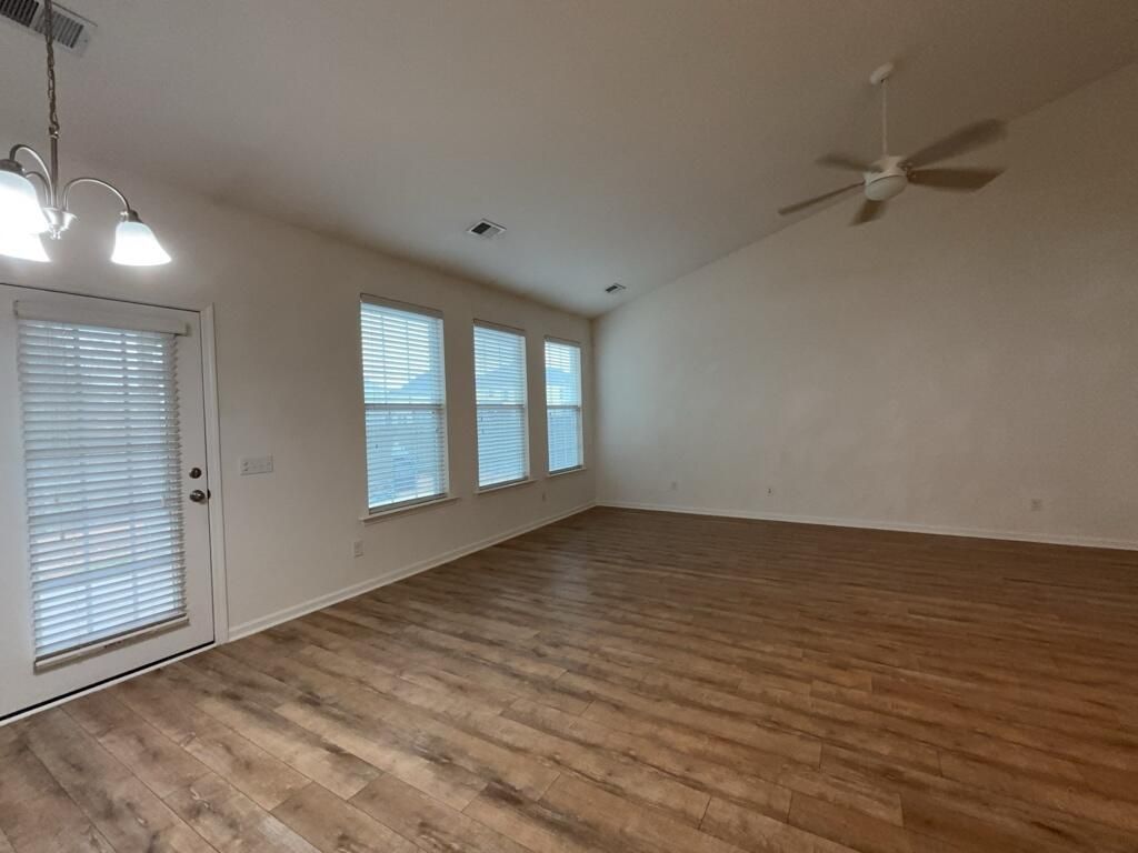 3084 Adventure Way Photo 12