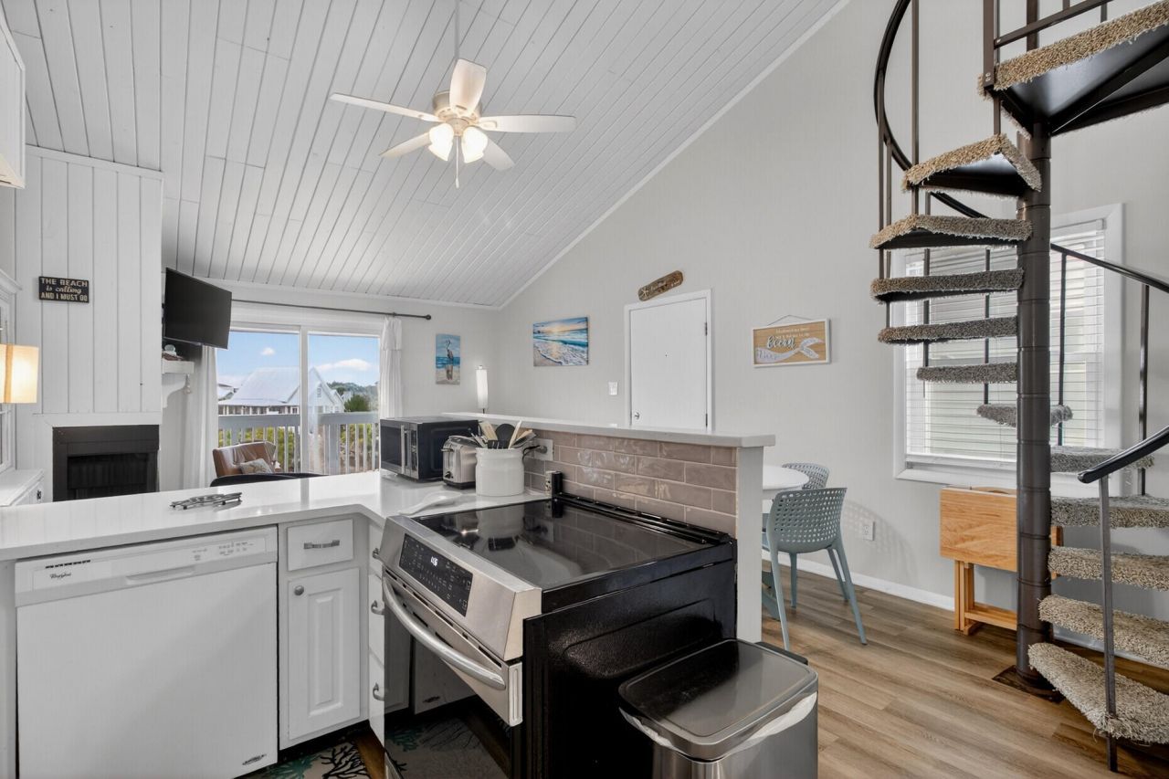 234 Driftwood Lane Photo 16