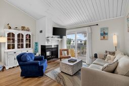 234 Driftwood Lane photo 4