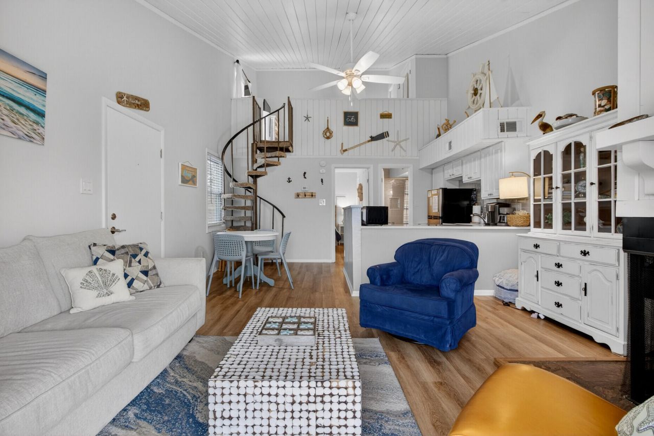 234 Driftwood Lane Photo 9