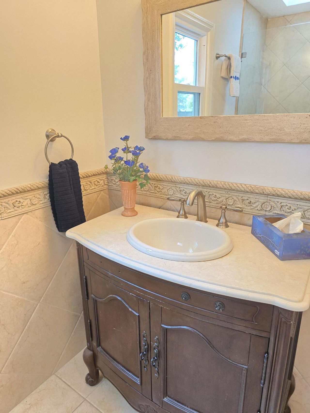 975 Harbor Oaks Drive Photo 29