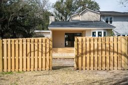 975 Harbor Oaks Drive photo 4