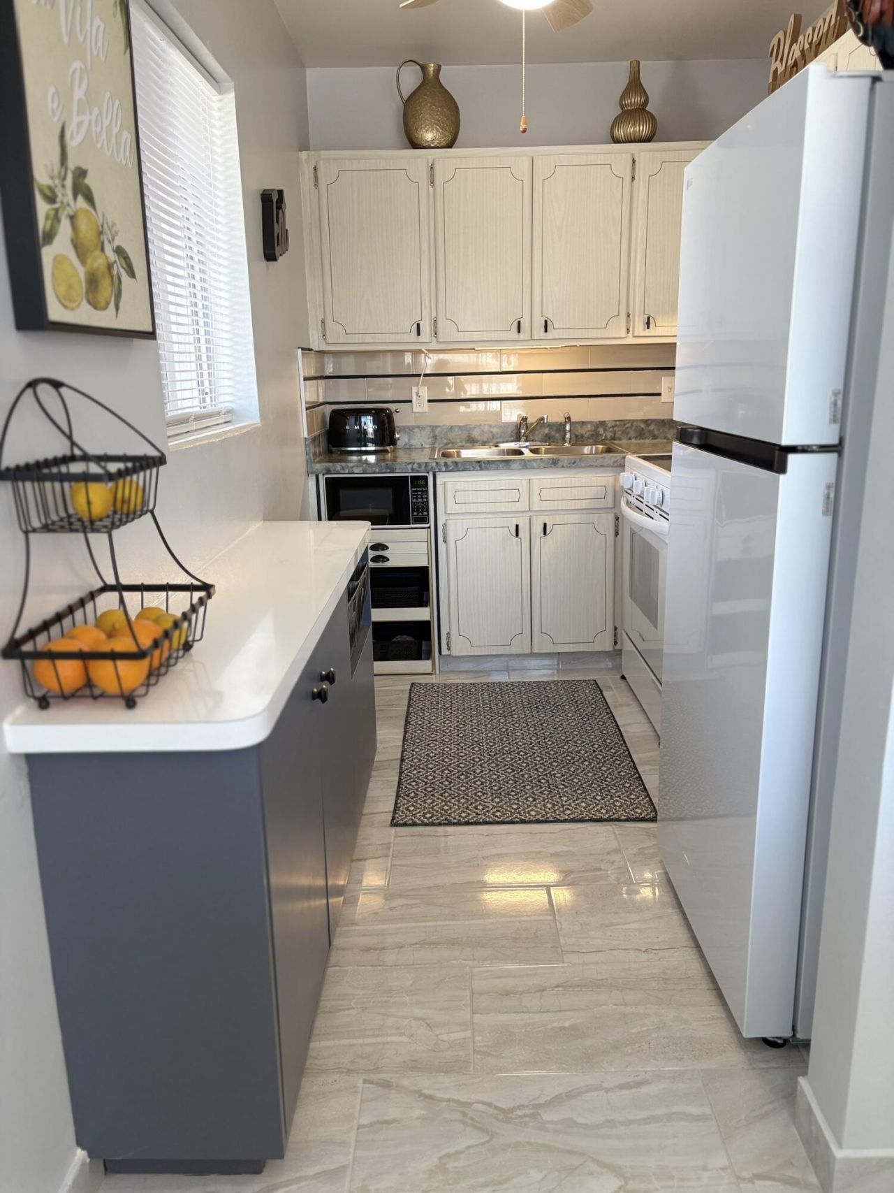 3280 Lake Osborne Drive, Unit 206, Lake Worth Beach, FL 33461 Photo