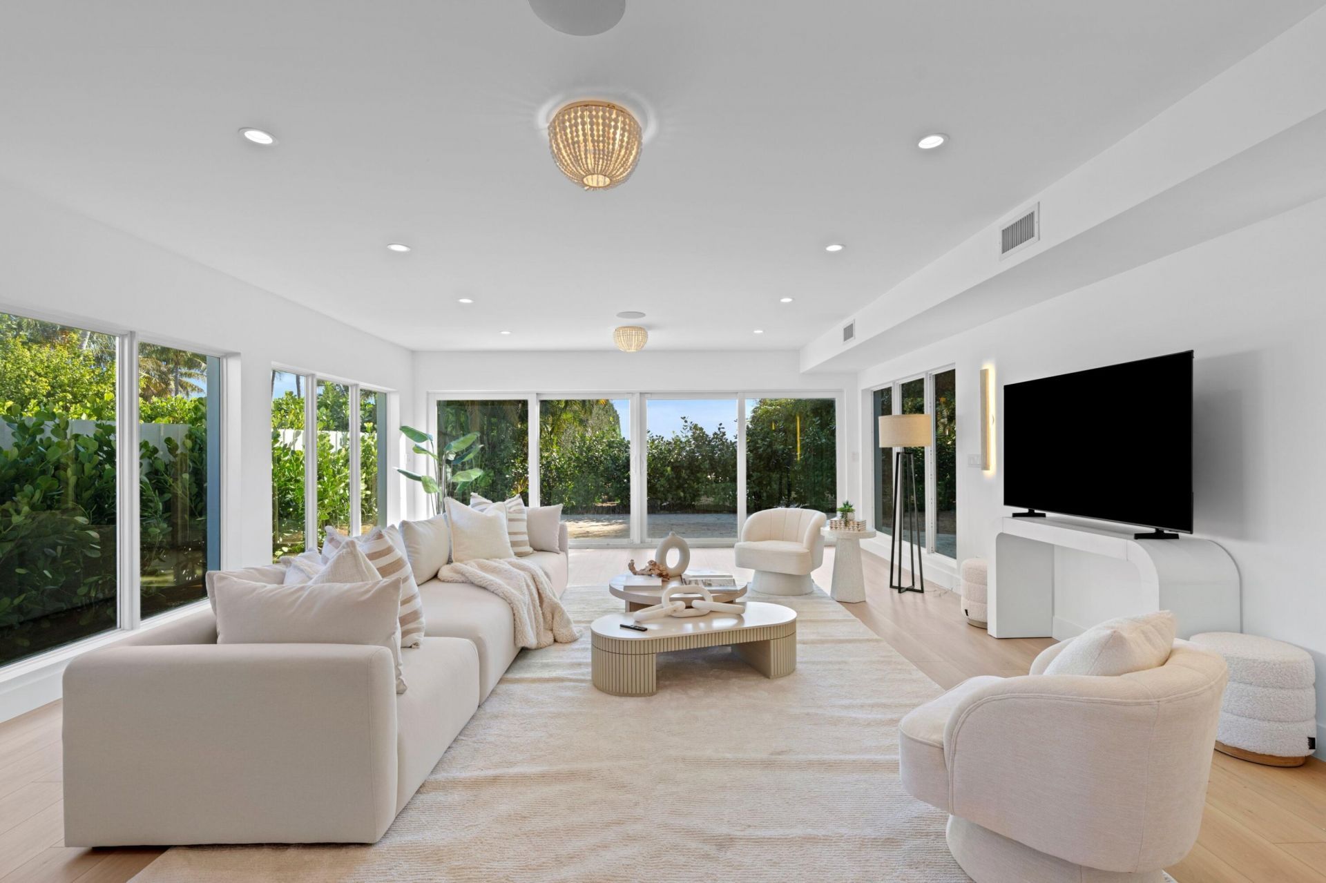 3608 Washington Road, West Palm Beach, FL 33405 Photo