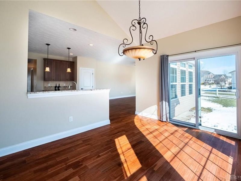 1298 Patriot Way, Beavercreek, OH 45434 Photo 13