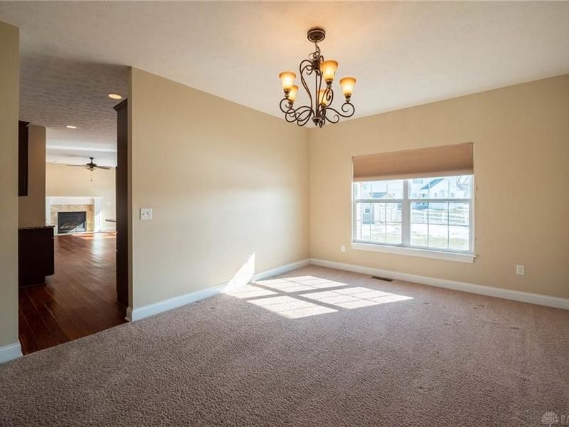 1298 Patriot Way, Beavercreek, OH 45434 Photo 18