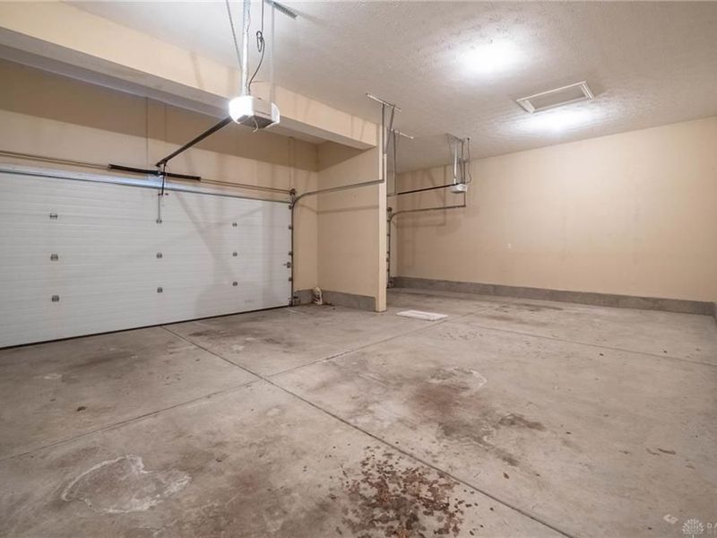 1298 Patriot Way, Beavercreek, OH 45434 Photo 21