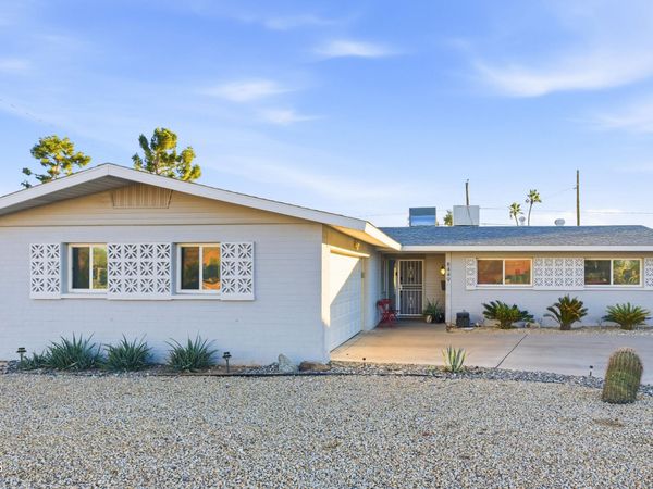 8449 E JACKRABBIT Road, Scottsdale, AZ 85250