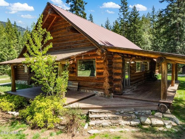 76 Shadow Valley Ln , Clark Fork, ID 83811