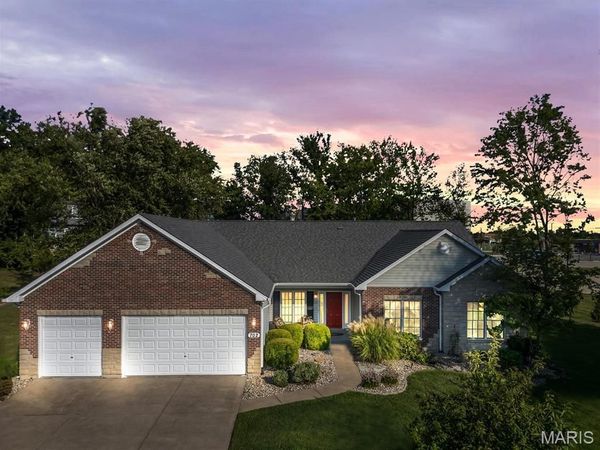 702 Balcarra Drive, O'Fallon, MO 63368