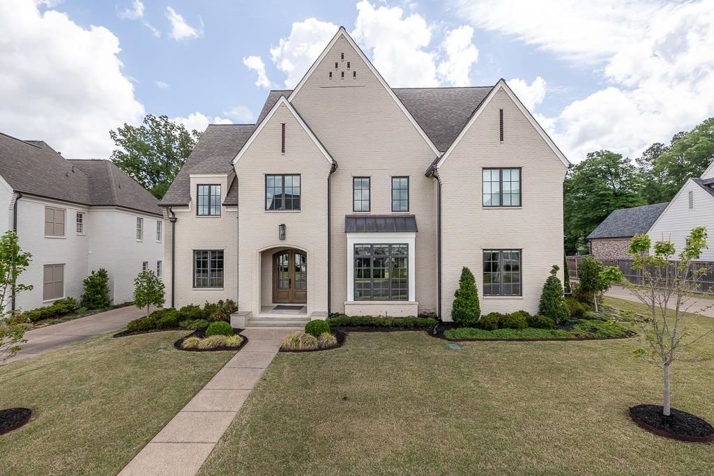 2474 ALLELON CIR E Germantown, TN 38138