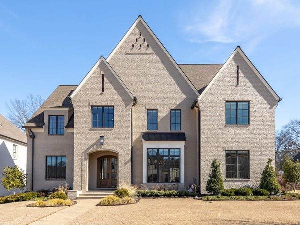 2474 ALLELON CIR E, Germantown, TN 38138