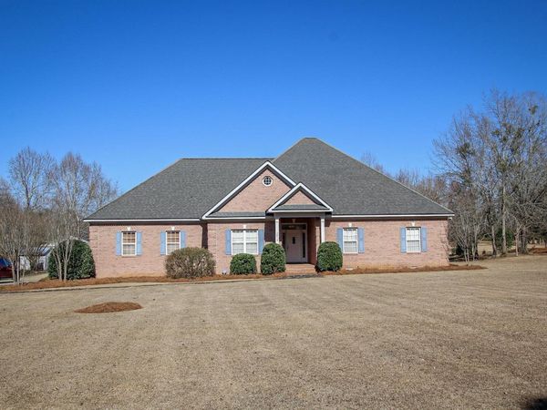 2015 Tucker Road, Perry, GA 31069