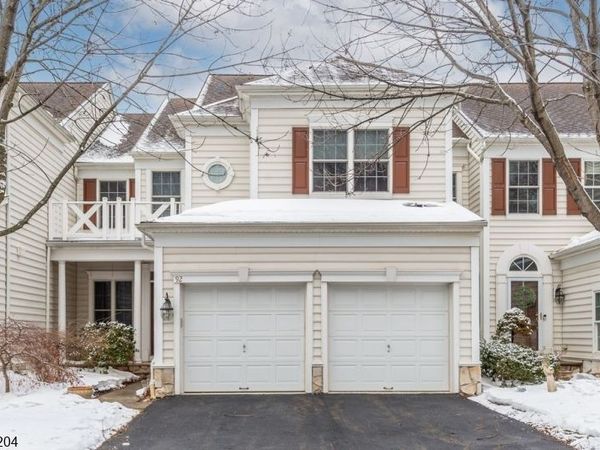 92 Independence Trl, Totowa, NJ 07512