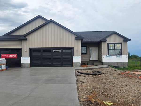 841 Longbow Court, Marion, IA 52302