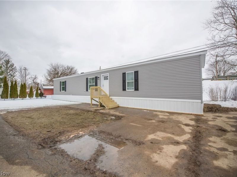 14000 Lincoln Street, Unit 16, Minerva, OH 44657 Photo 1