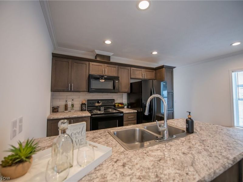 14000 Lincoln Street, Unit 16, Minerva, OH 44657 Photo 10