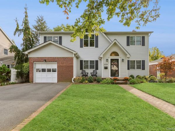 2539 Washington Avenue, Oceanside, NY 11572