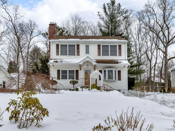 155 Lake Shore Drive, Pleasantville, NY 10570