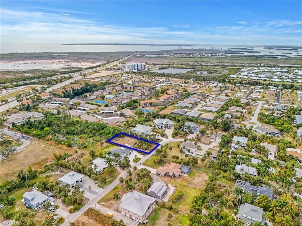 13407 Electron Dr, Fort Myers, FL 33908 Photo