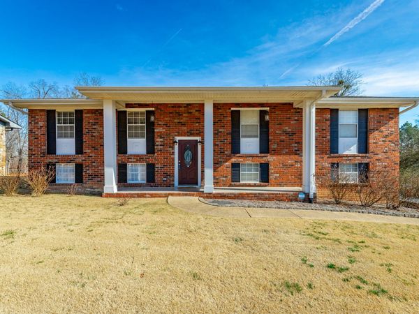 80 W Highland Drive, Ringgold, GA 30736