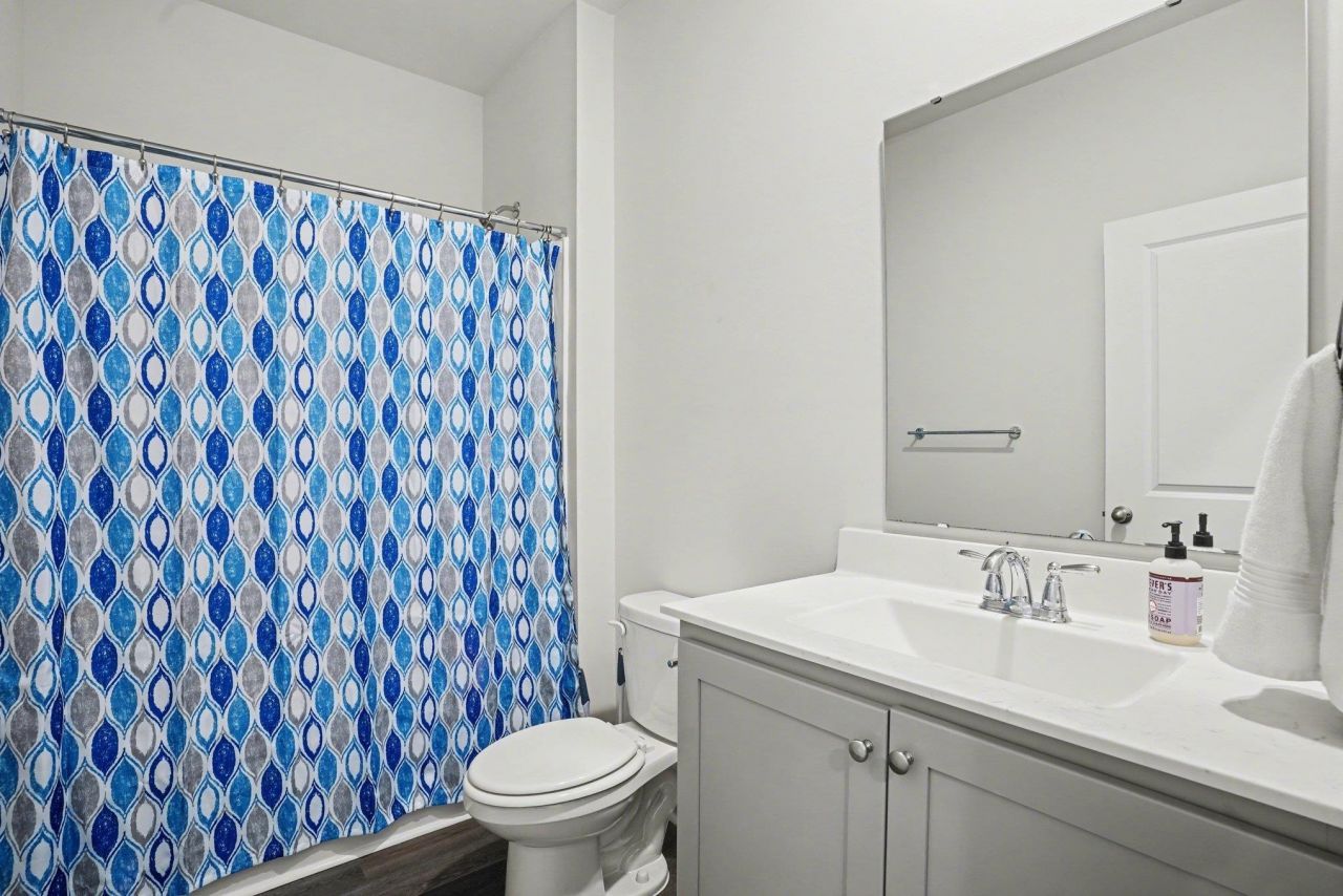 3100 Fair Ridge Way  Photo 12