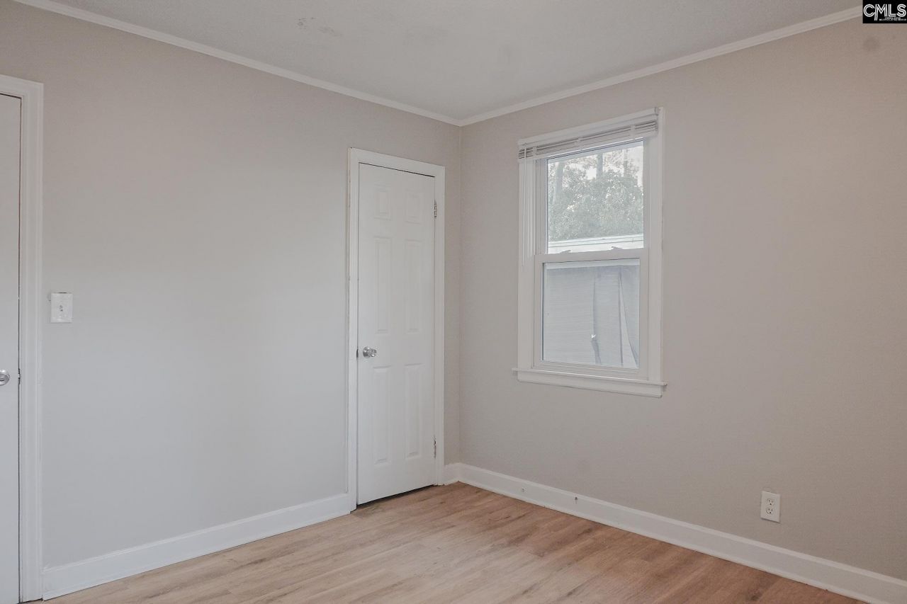 3057 Truman Street Photo 15