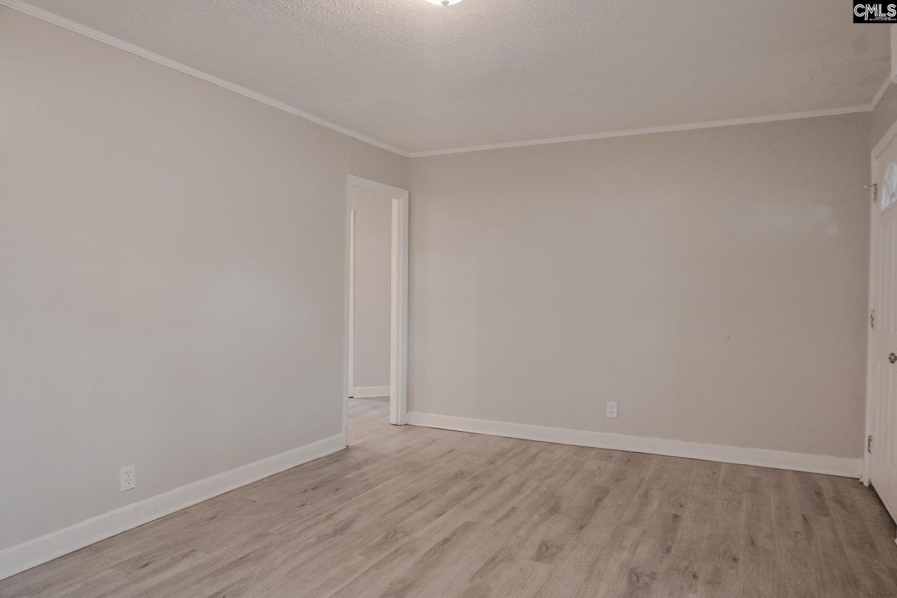 3057 Truman Street Photo 22