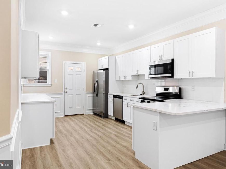 806 S 56th Street, Philadelphia, PA 19143 Main Photo