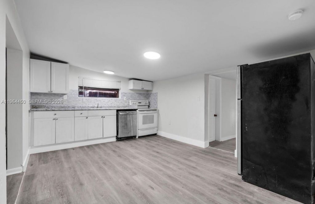 914 NW 80th St, Miami, FL 33150 Photo