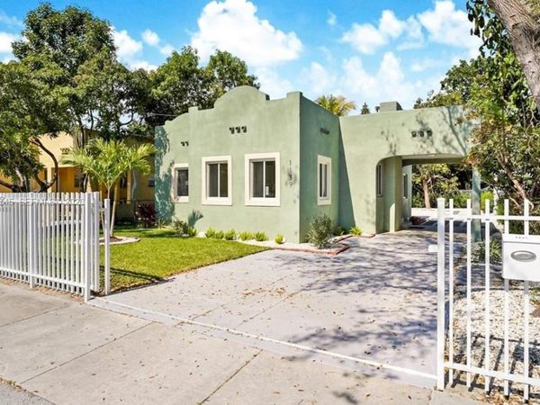 1139 NW 37th St, Miami, FL 33127