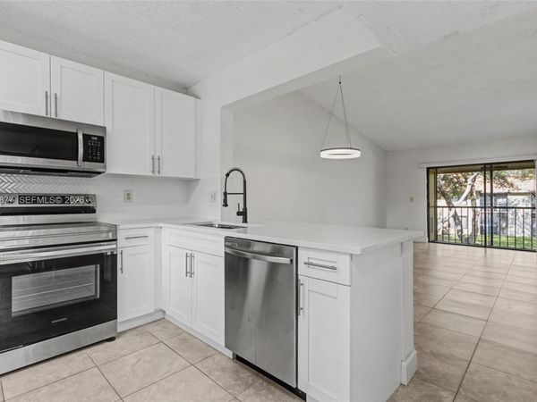 6551 Arleigh Ct , Unit 208, Boca Raton, FL 33433