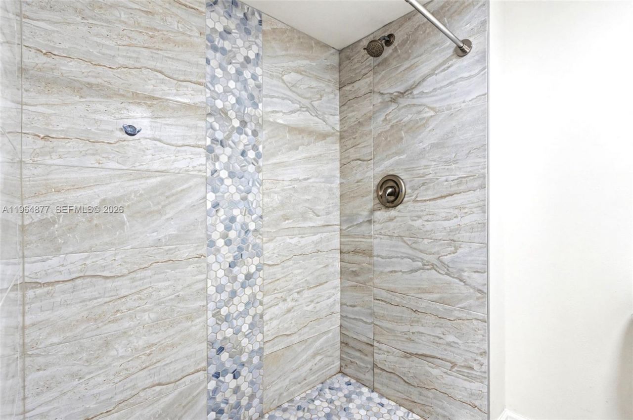 6551 Arleigh Ct , Unit 208, Boca Raton, FL 33433 Photo