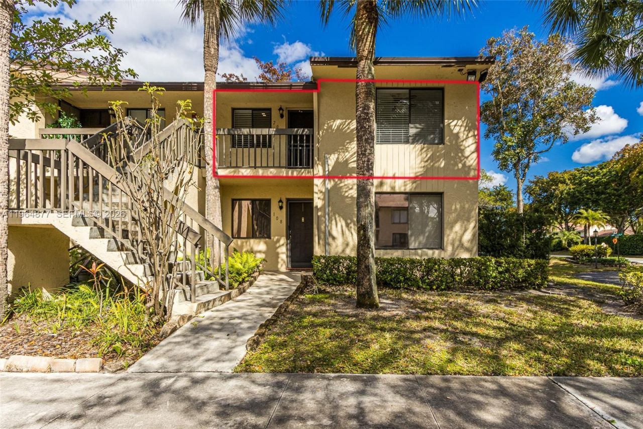 6551 Arleigh Ct , Unit 208, Boca Raton, FL 33433 Photo