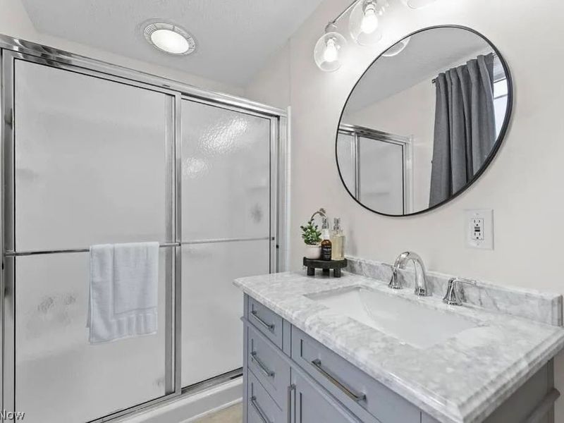 4223 Bridge Avenue, Cleveland, OH 44113 Photo 21